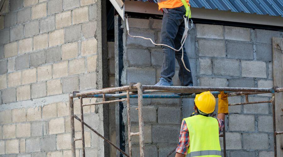Professional residential roofers in Marion, IA